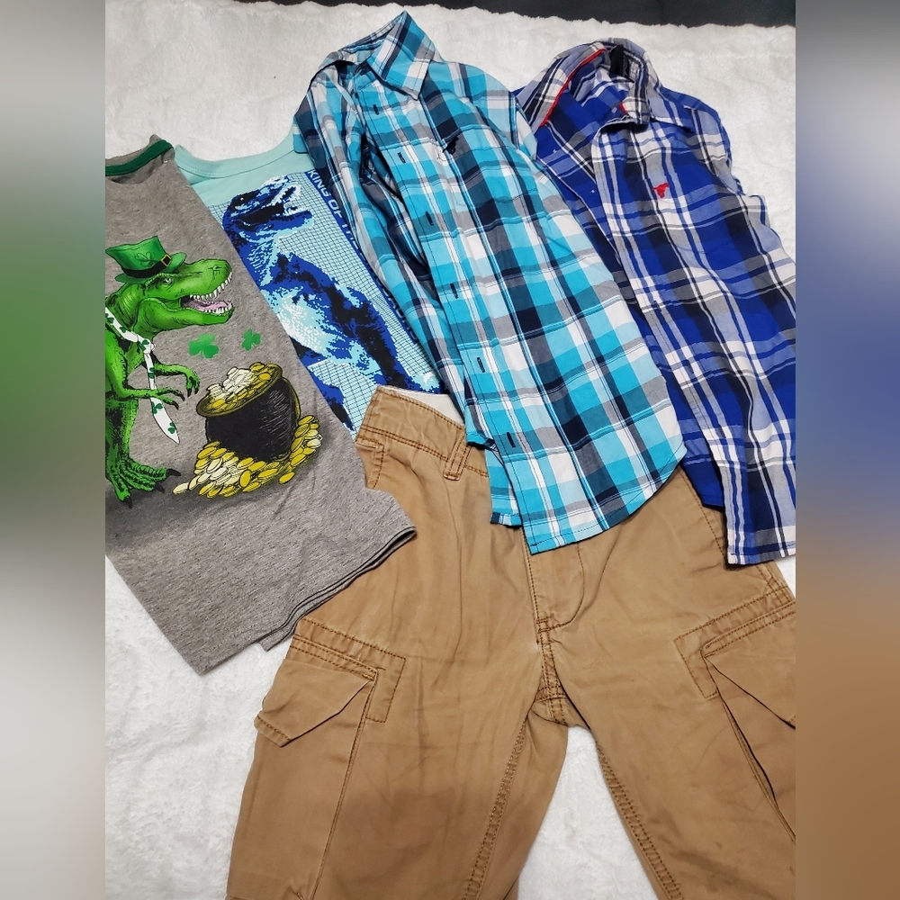 5 piece Plaid Short bundle Size 8